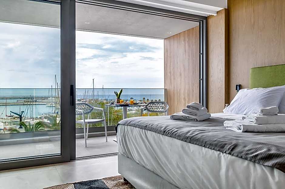 SAVUS Boutique Hotel