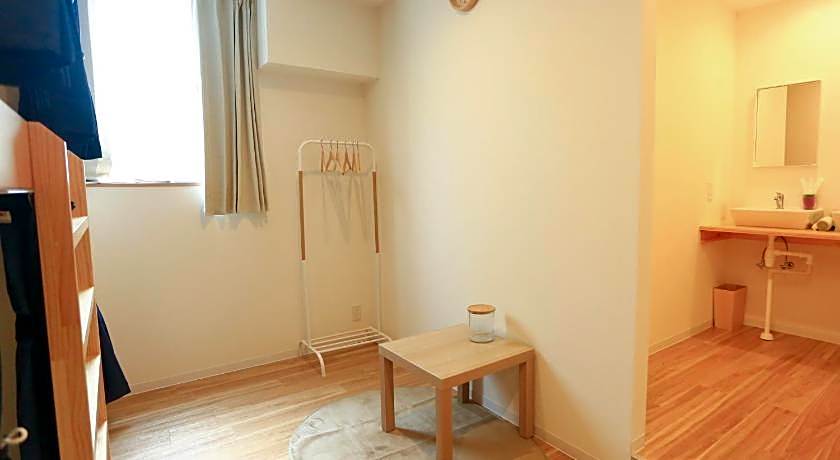 coins hostel tenjin