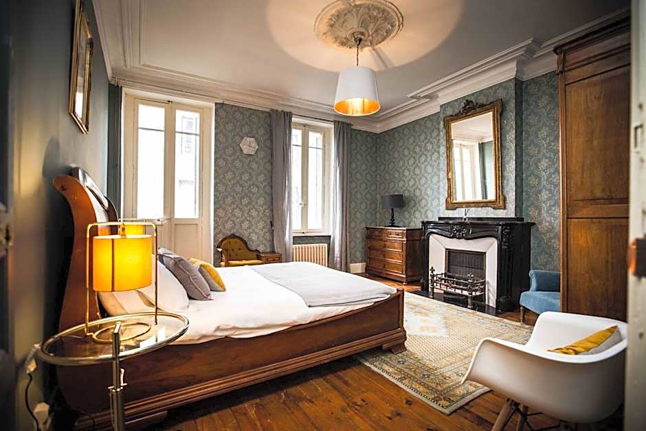 Carcassonne Townhouse