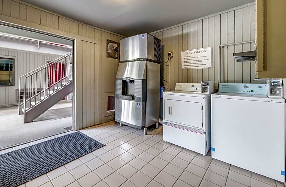 Red Roof Inn Lewisville