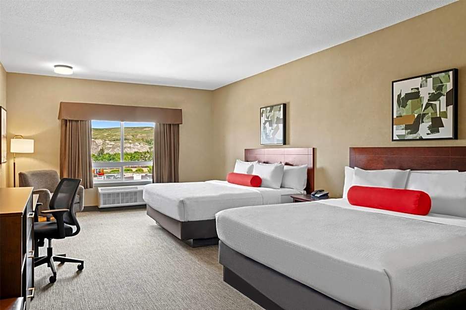 Ramada by Wyndham Drumheller Hotel & Suites