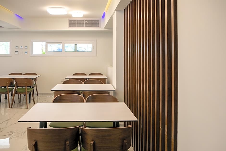 Best Western Plus Larco