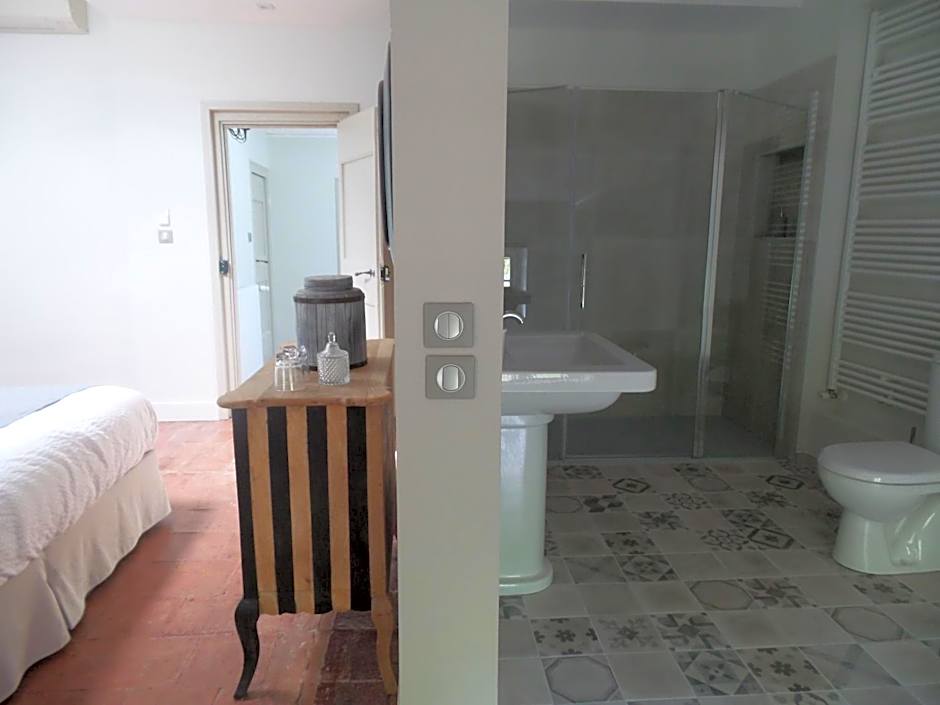 LA COUR CARREE - chambres d'hôtes