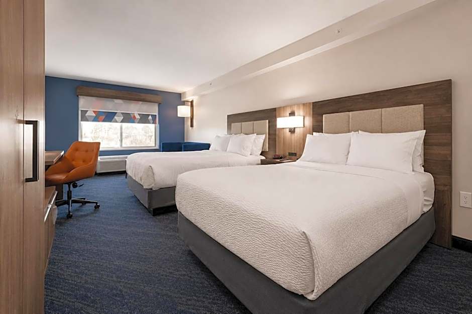 Holiday Inn Express & Suites Niagara Falls By IHG