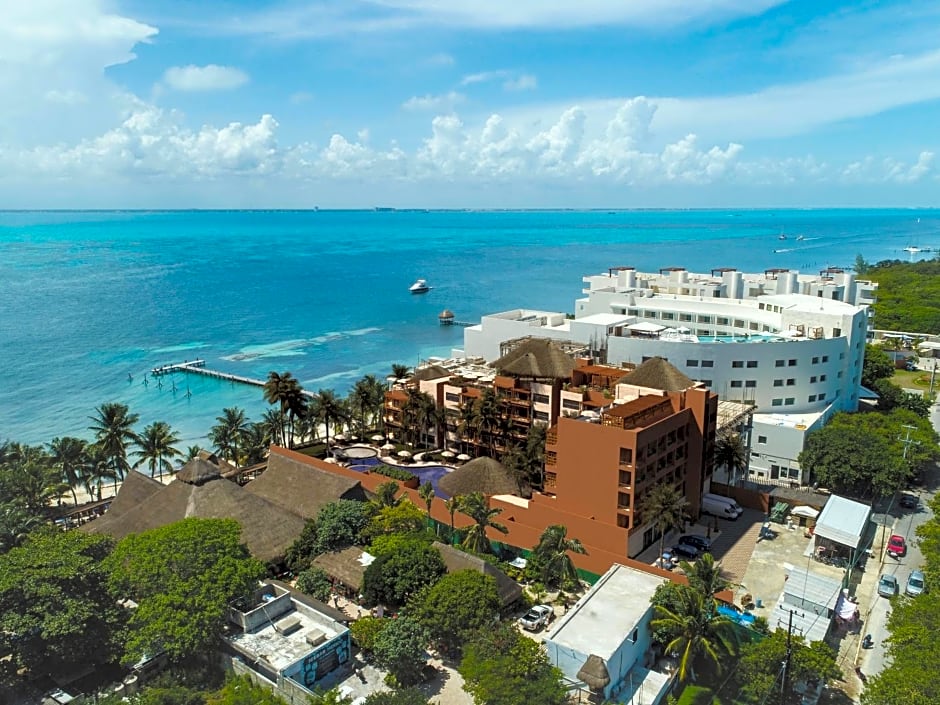 Hotel BelÃ³ Isla Mujeres All Inclusive