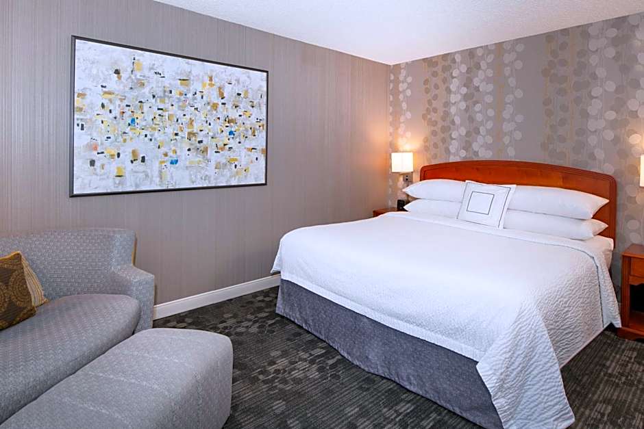 Courtyard by Marriott Newark Silicon Valley