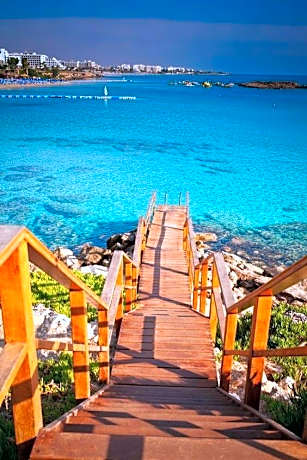 Silver Sands Beach Hotel