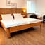 Hotel Orthwein -kostenfreie Parkplatze-