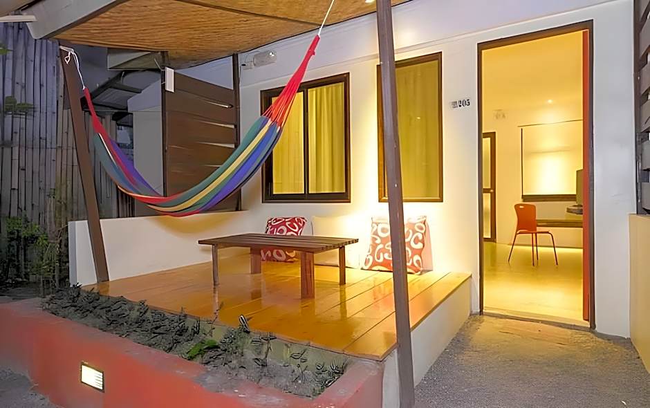 Lazy Dog Bed & Breakfast