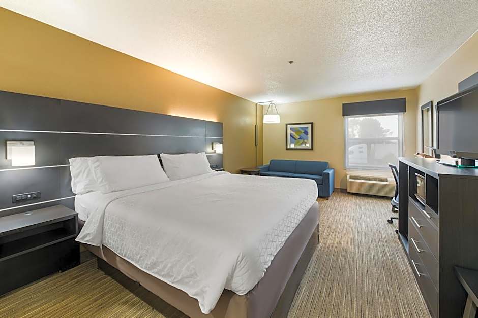 Holiday Inn Express London-I-70 By IHG