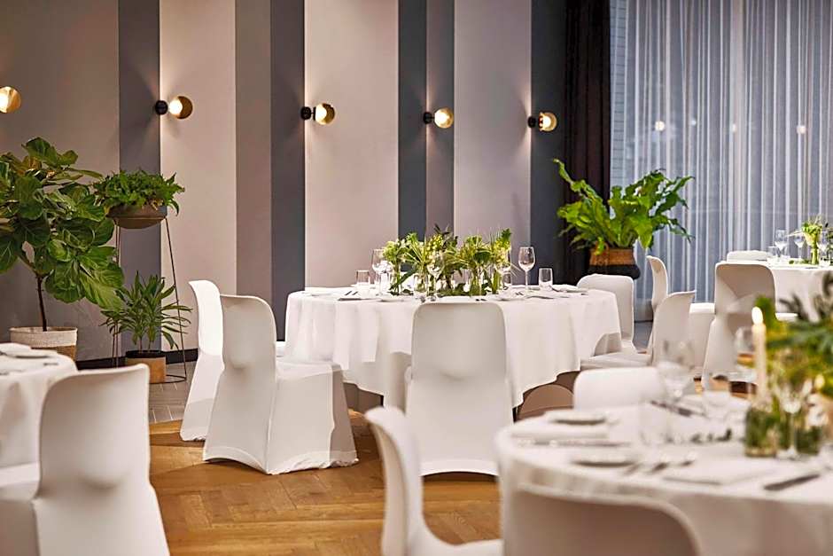 Hyatt Regency Amsterdam