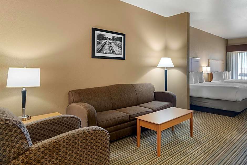Best Western Shelby Inn & Suites