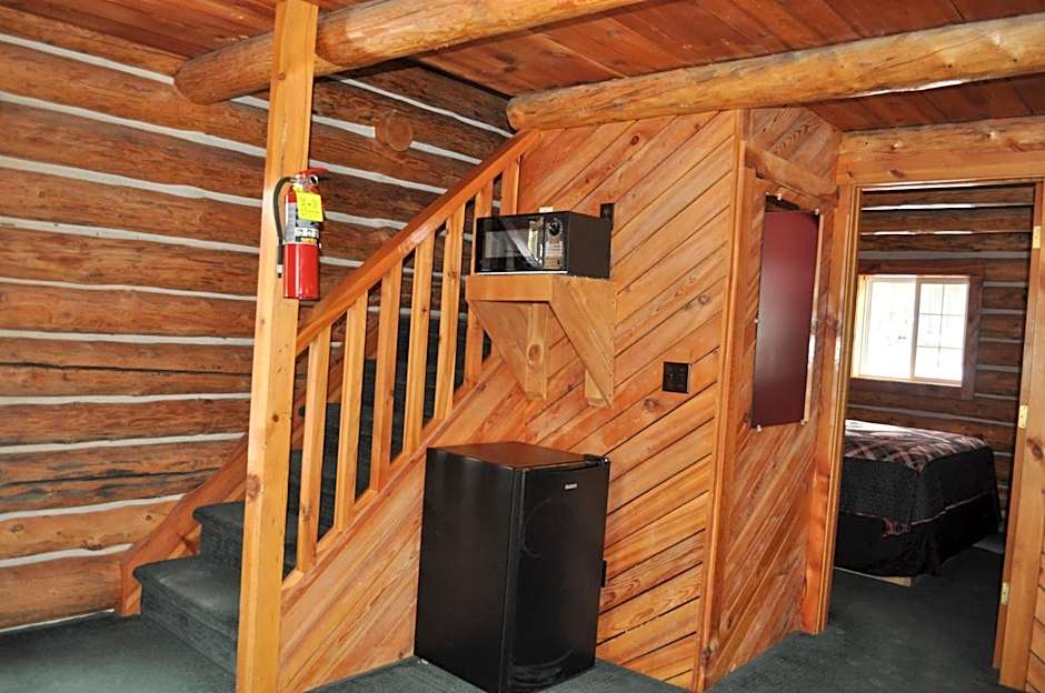 Crooked Creek Guest Ranch