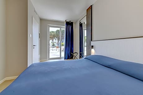 Superior Double or Twin Room with Terrace