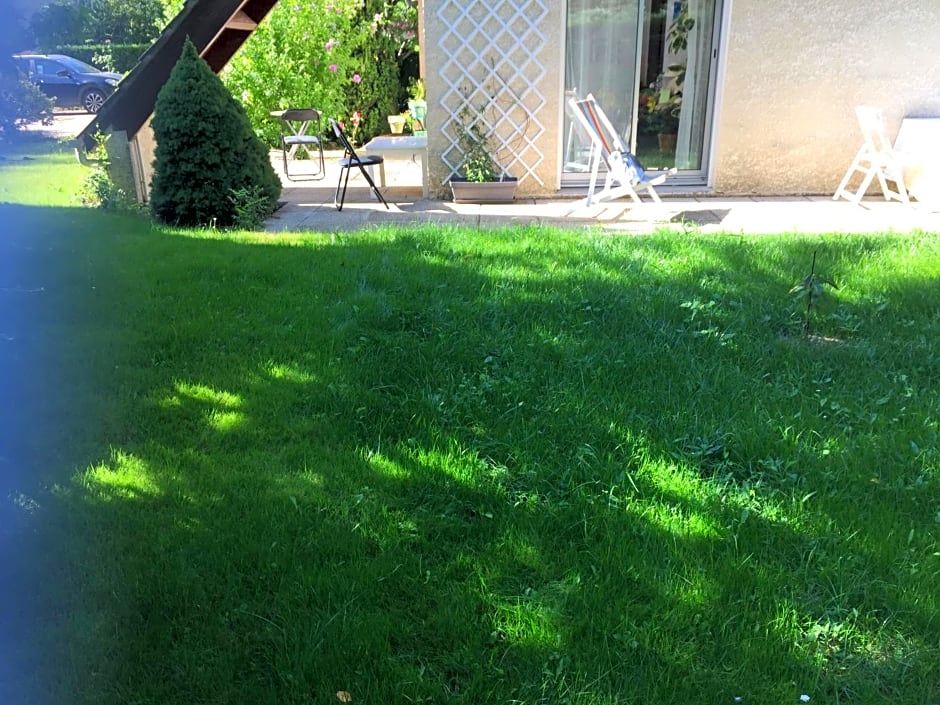 Maison Chevreuse, chambre chez l'habitant