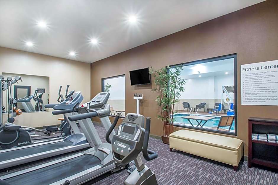 Holiday Inn Express & Suites Albany Airport - Wolf Road By IHG