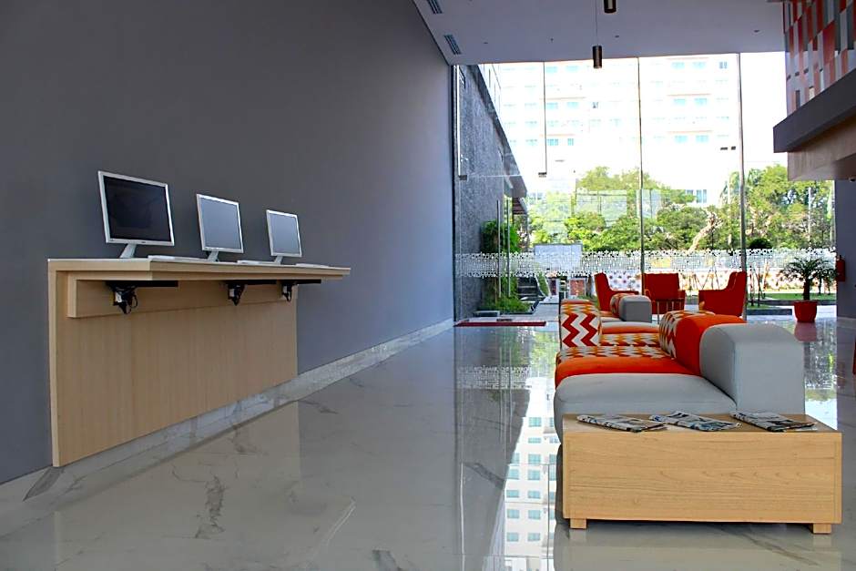 HARRIS Hotel & Conventions Solo