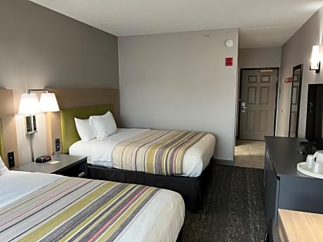 Accessible Two Queen Beds
