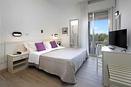 Single Room with Balcony