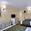 Ramada by Wyndham Panama City Beach / Beachfront