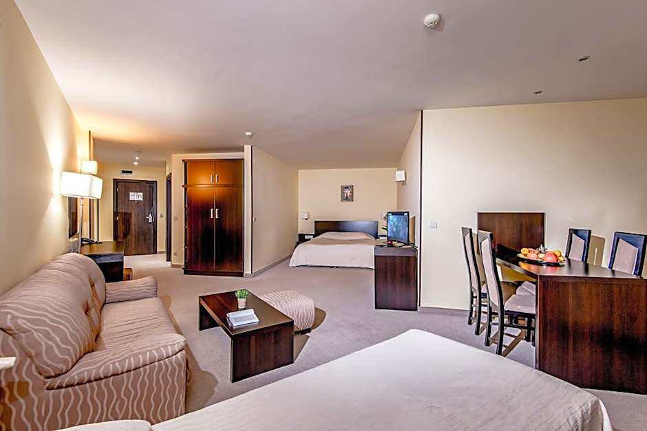 Hotel Bellevue - Half Board