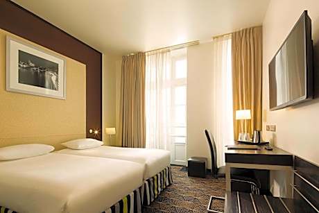 Two Connecting Double Rooms