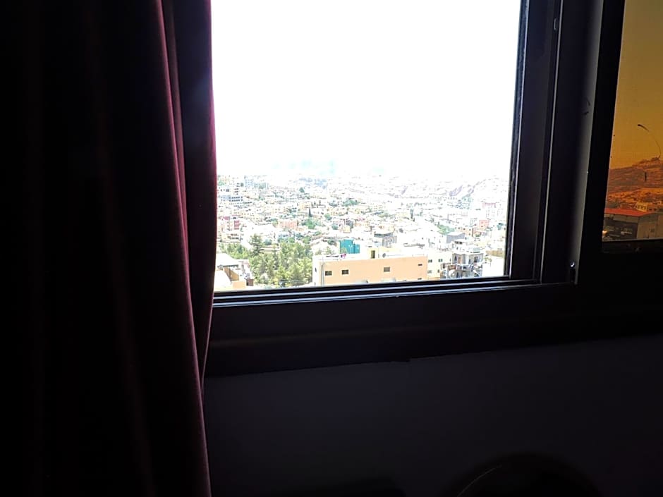 Valentine Inn Luxury