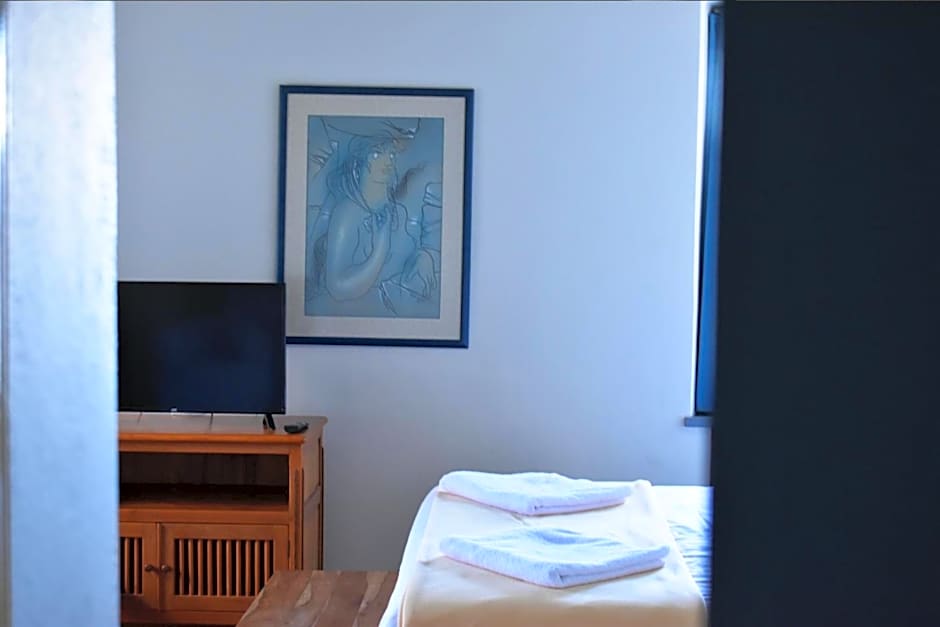 Kyriaki Guesthouse & Suites