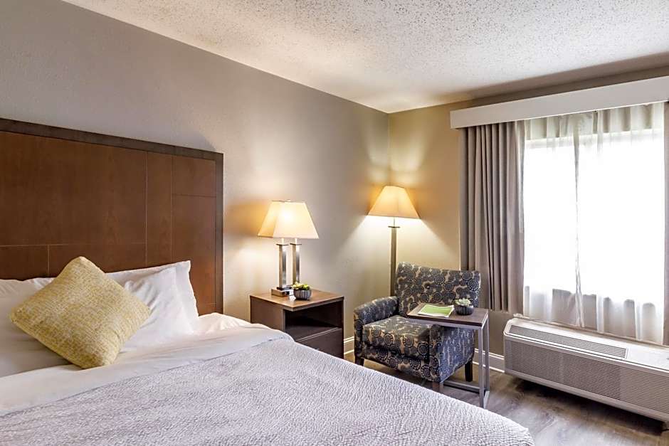 La Quinta Inn & Suites by Wyndham Richmond South
