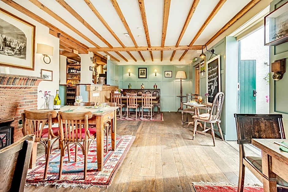 Tiger Inn - Elizabeth