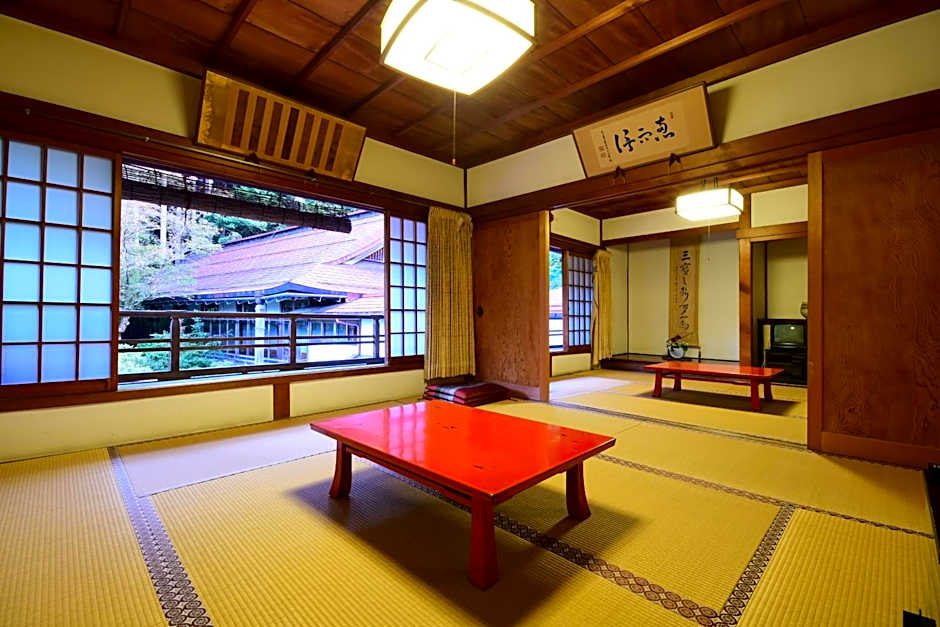 高野山 宿坊 大明王院 -Koyasan Shukubo Daimyououin-