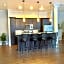 1480Sq ft 2BR 2BA LOFT Downtown KC Historic Build