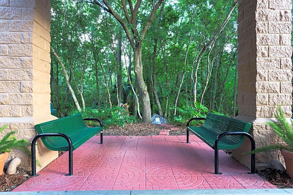 Holiday Inn Express & Suites Plant City By IHG