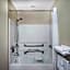Microtel Inn & Suites by Wyndham Bowling Green