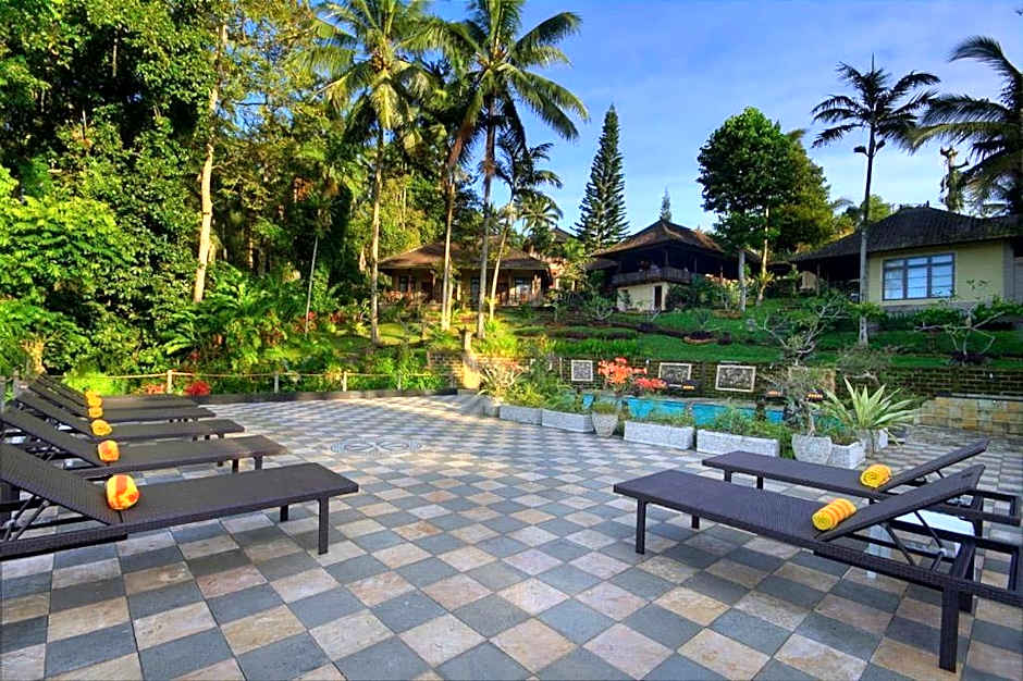 Cempaka Belimbing Villa