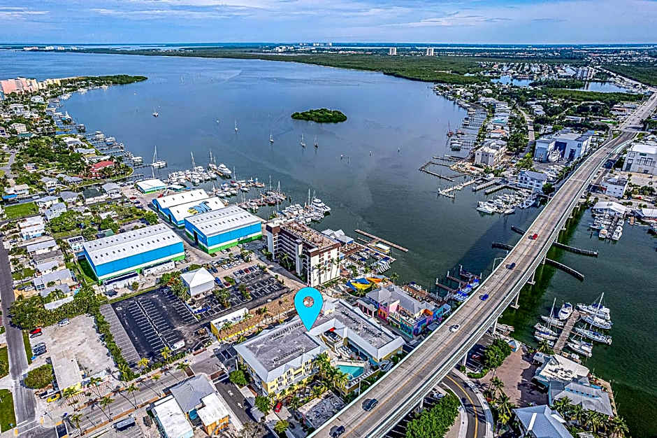 Harbour House at the Inn 207