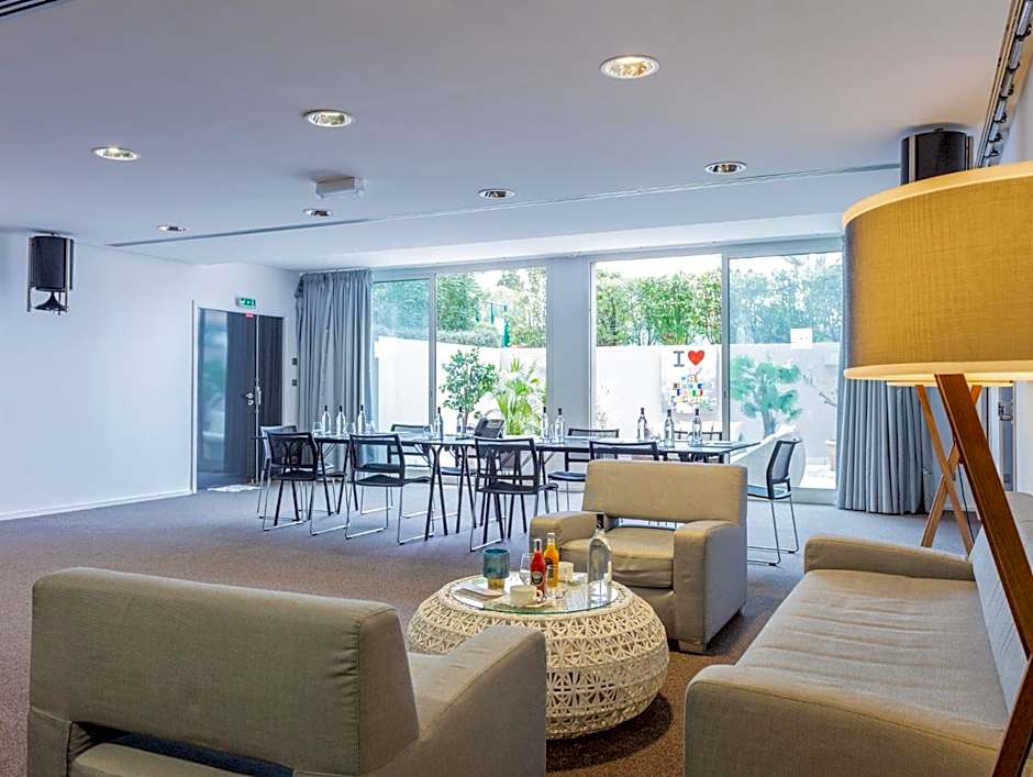 Kube Hotel St Tropez