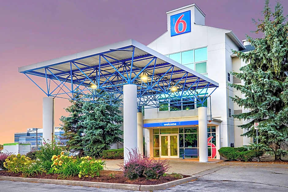 Motel 6-Burlington, ON - Toronto West - Oakville