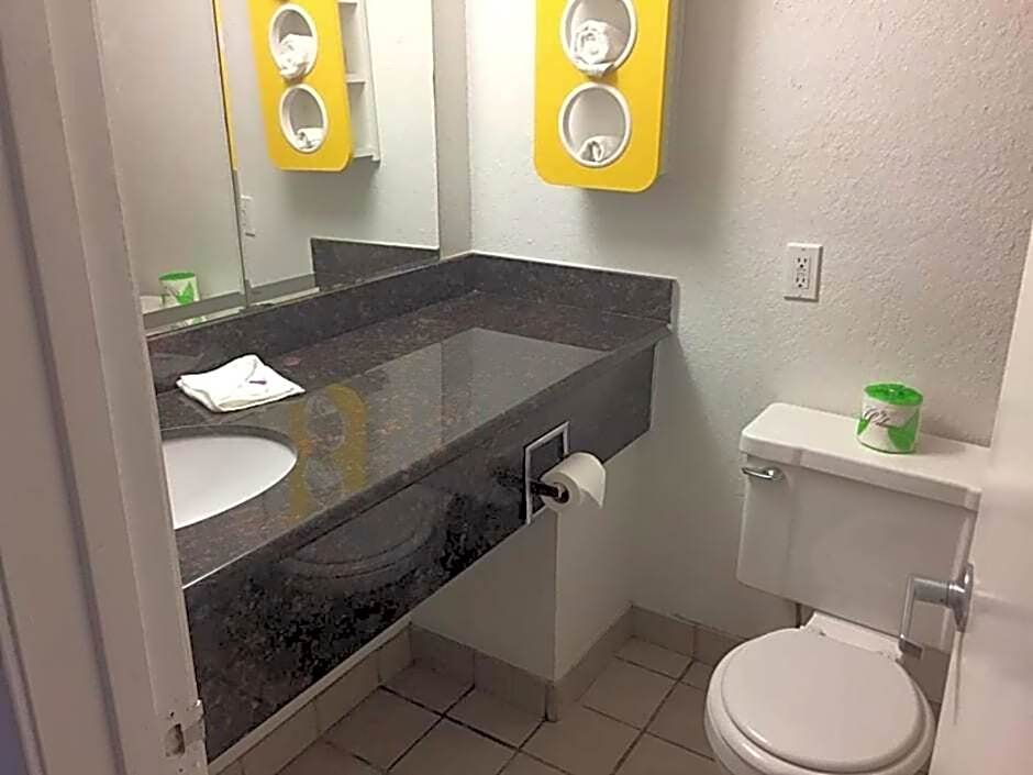 Motel 6-Waco, TX