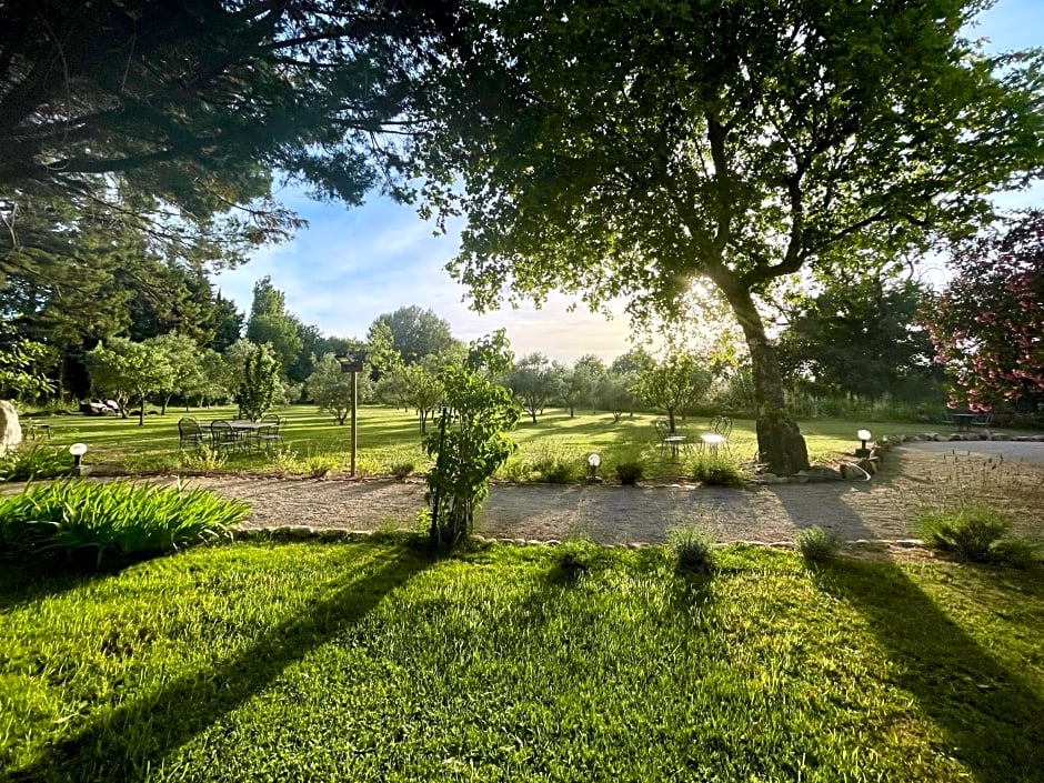 Domaine Au Coeur des Alpilles