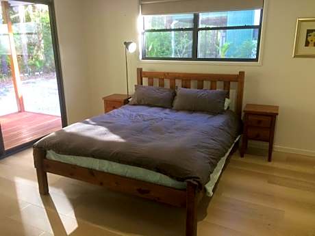Deluxe Double Room with Shower