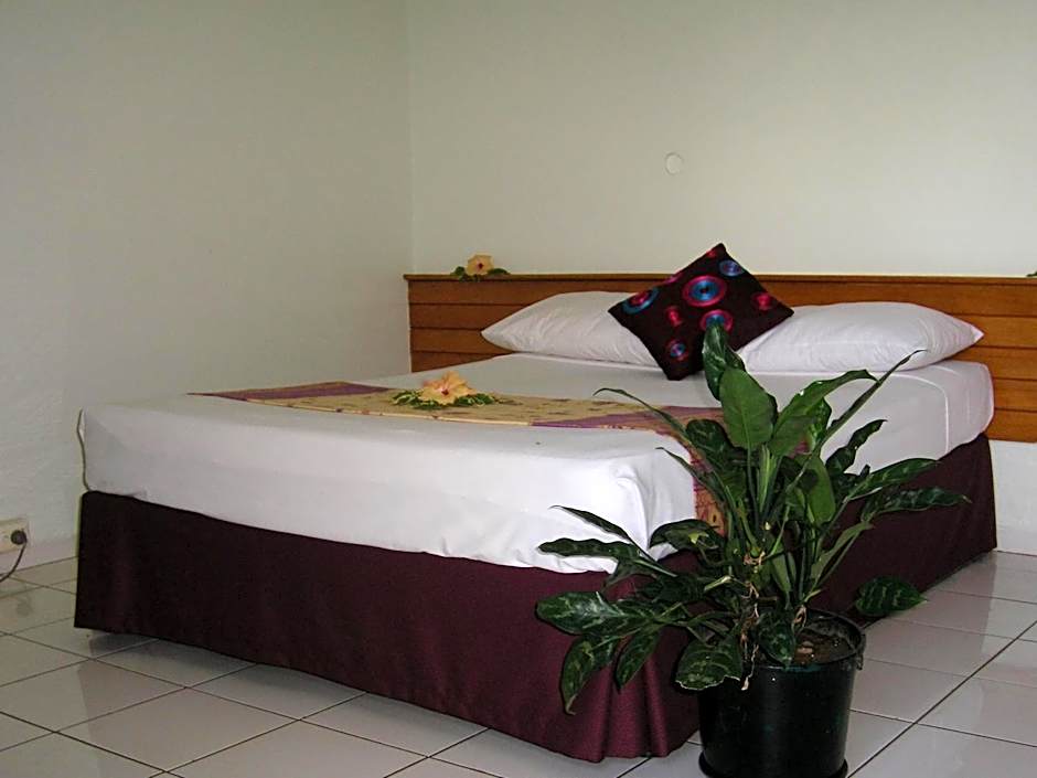 Hexagon International Hotel, Villas & Spa