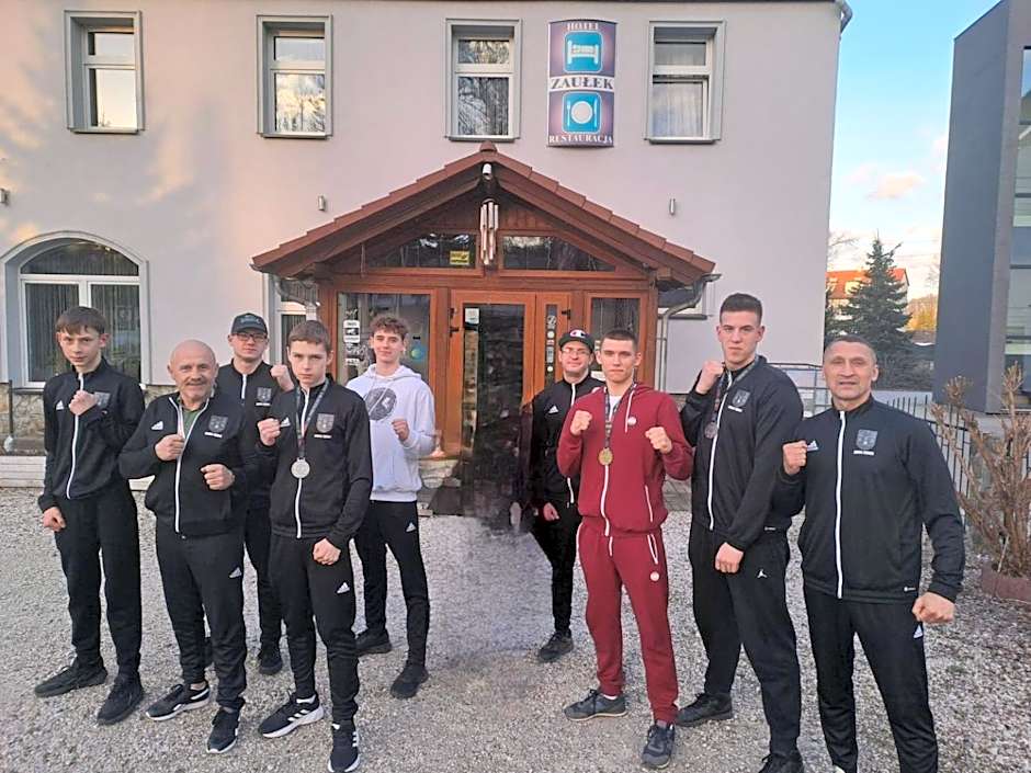 HOTEL "ZAUŁEK" Spółka Cywilna Zbigniew Świderski, Elżbieta Świderska