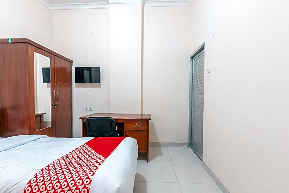 OYO 2364 Cempaka Harapan Indah