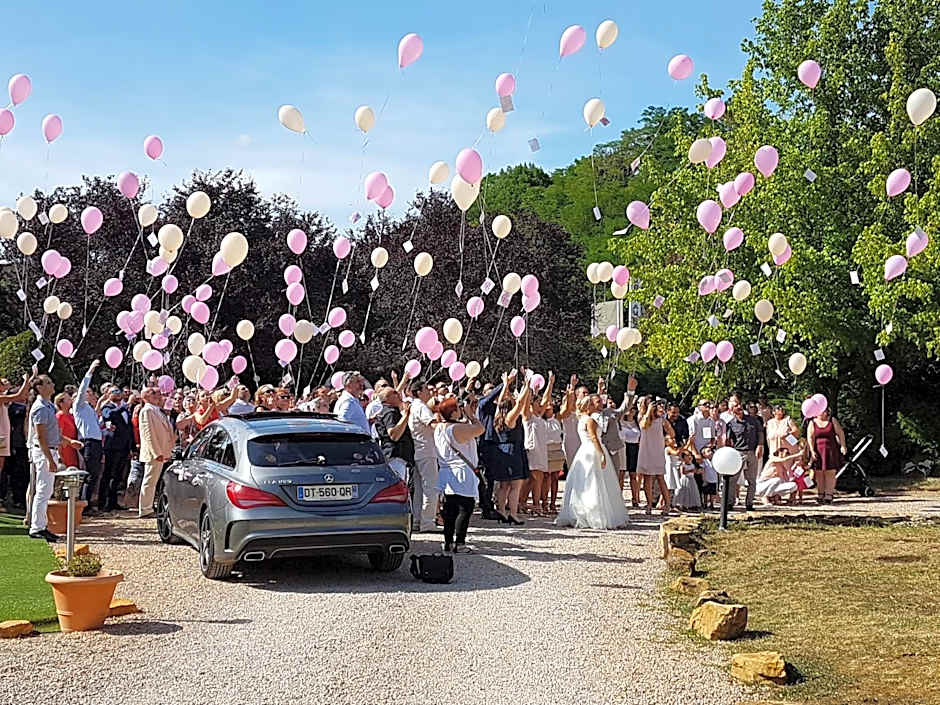 Hôtel Domaine des Pierres Dorées