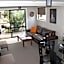 73 Milton Accommodation