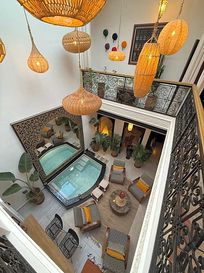 Magnifique Riad Julilu Privatise au coeur de la Medina 11P