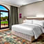 Hilton Alexandria King's Ranch