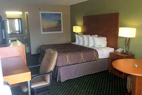 1 King Bed Mobility Accessible Room Non-Smoking