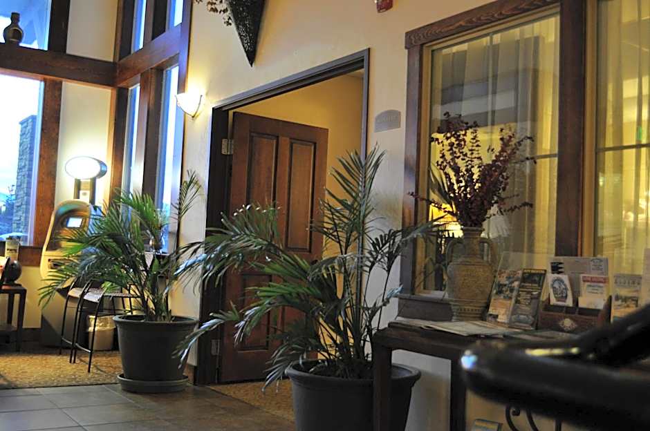 A Riverside Inn Travelodge by Wyndham